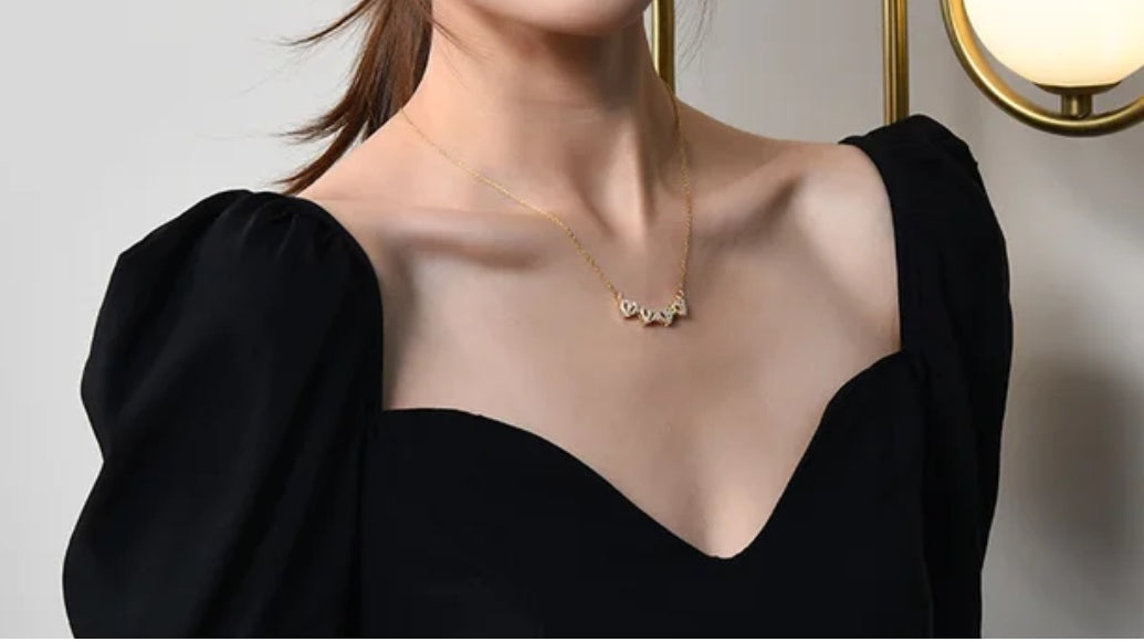 Anti Tarnish Mangnetic Elegant Heart & Clover Golden Necklace Set with Crystal Accents Chain