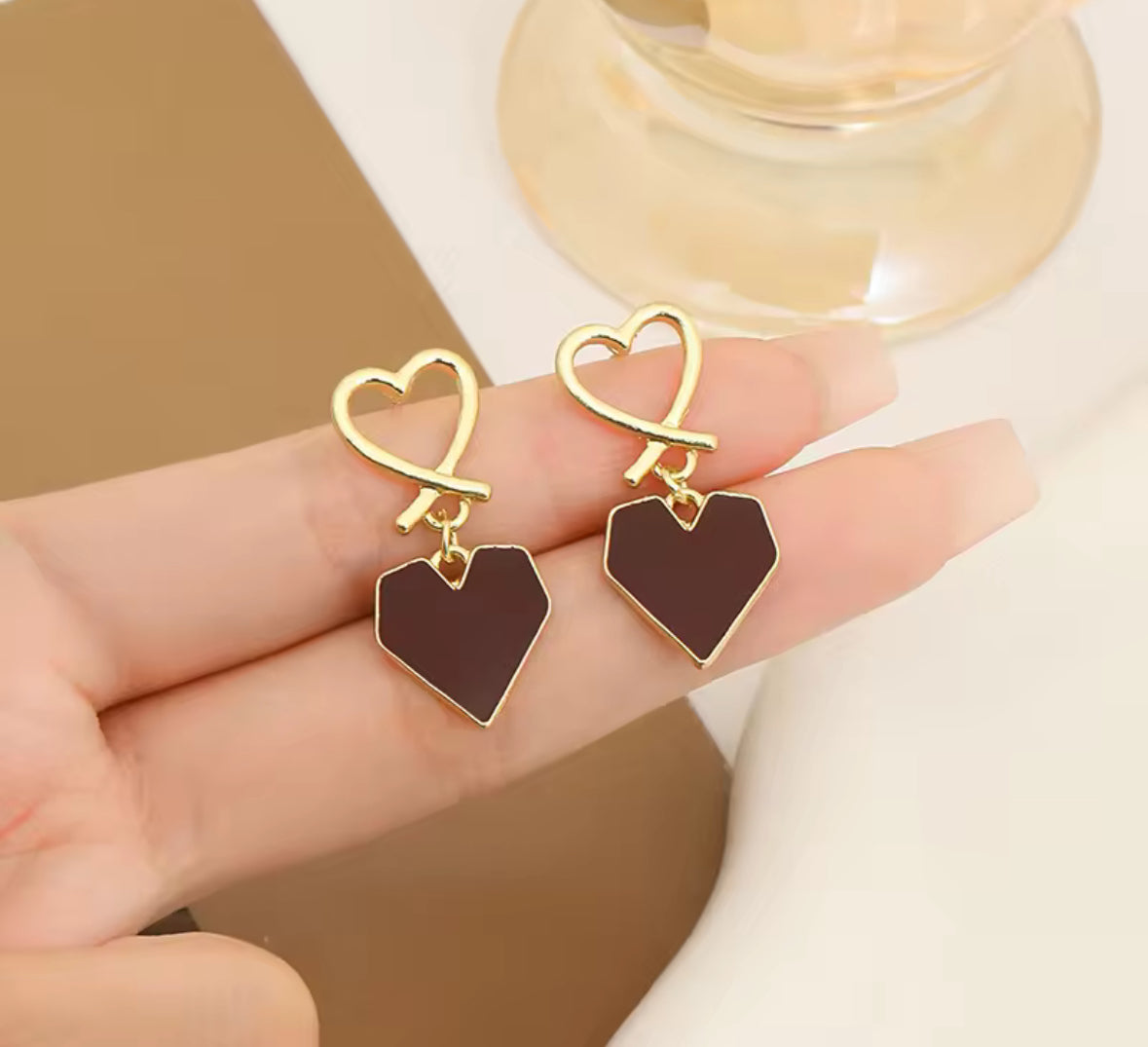 Gold Heart Drop Earrings – Minimalist Love-Inspired Dangle Jewelry for Women