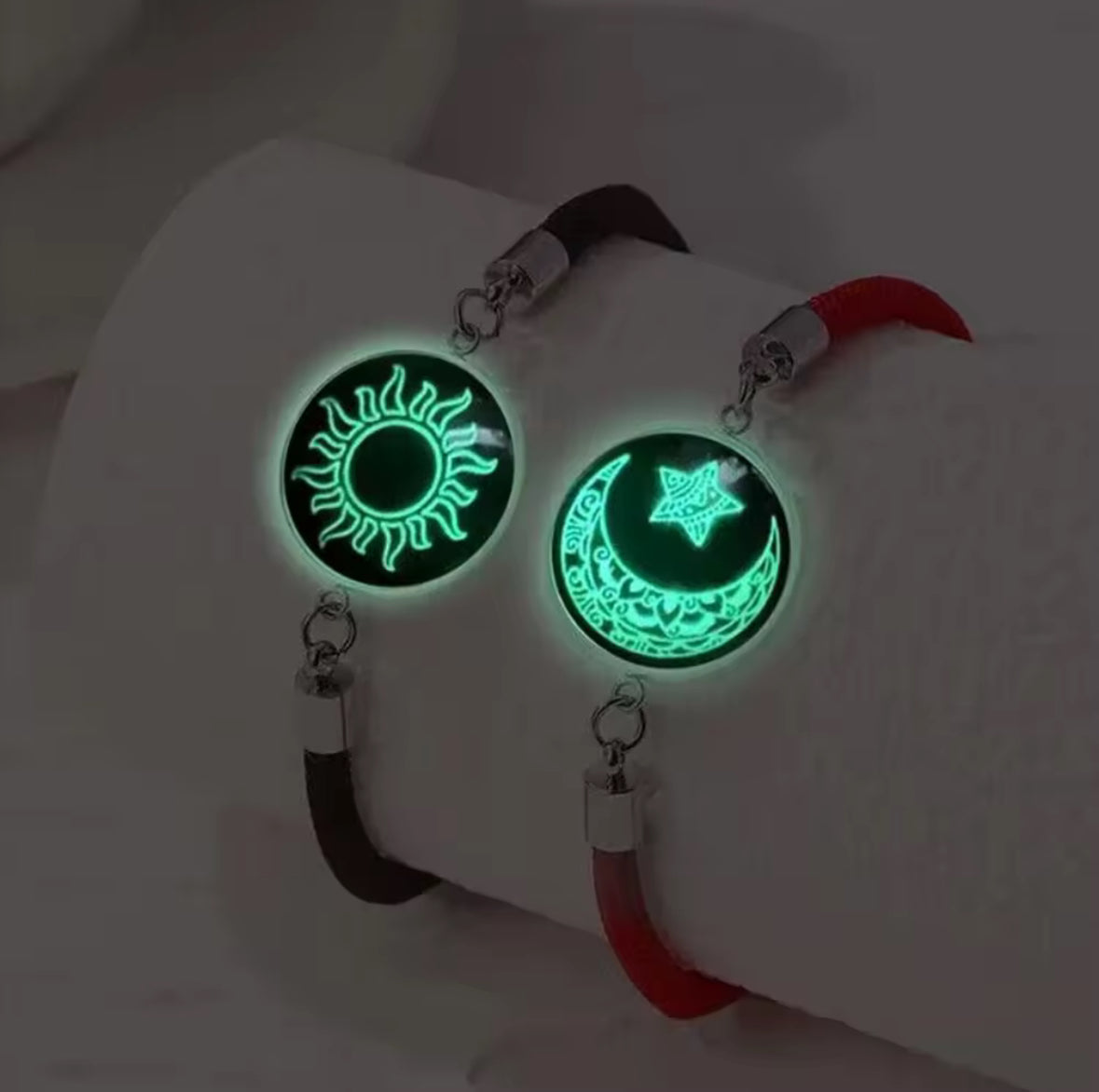 Glow-in-the-Dark Sun & Moon Couple Bracelets – Radium Light, Matching Celestial Jewelry