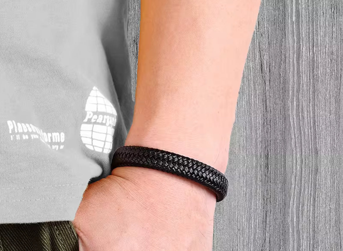 Men’s Black Braided Faux Leather Bracelet with Magnetic Clasp – Stylish & Durable Wristband