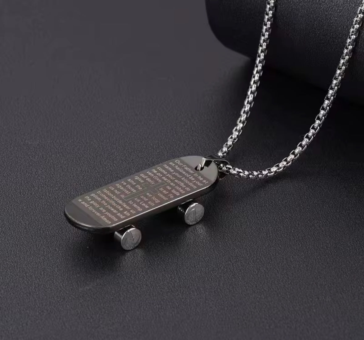 Men’s Christian Skateboard Pendant Necklace – Stainless Steel Cross with Engraved Bible Verse