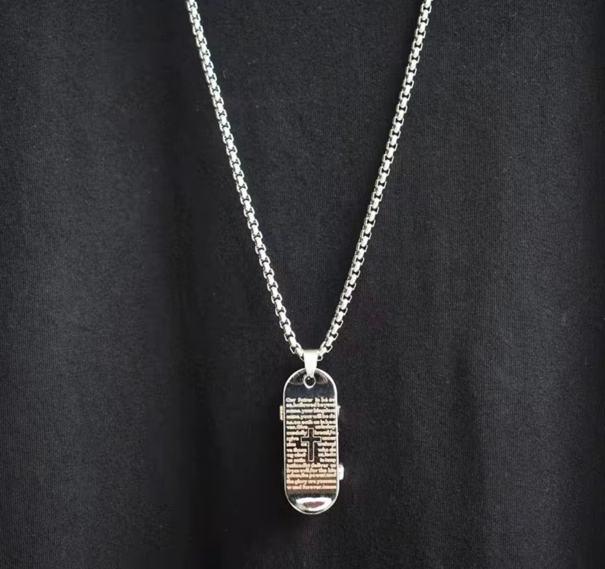 Men’s Christian Skateboard Pendant Necklace – Stainless Steel Cross with Engraved Bible Verse