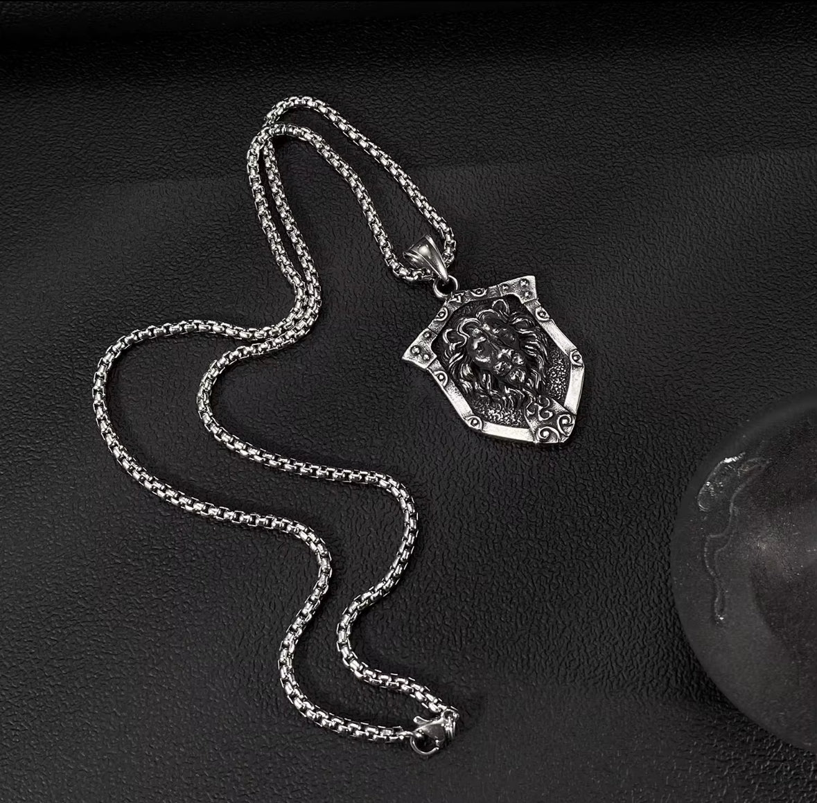 Lion Shield Pendant Necklace – Stainless Steel Medieval Crest Jewelry for Men