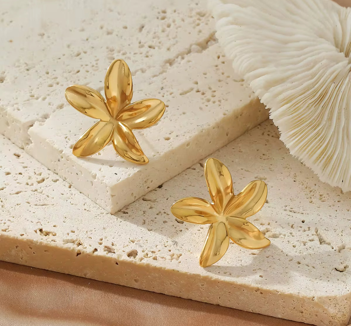 Anti Tarnish Stainless Steel Golden Petal Flower Earrings – Bold, Lightweight & Statement Style