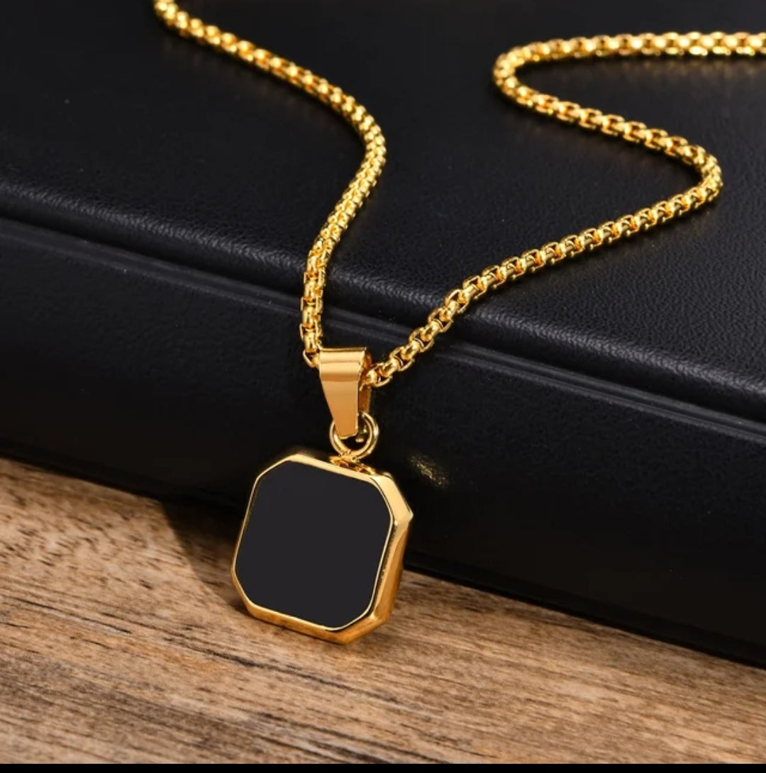 Minimal Black Glass Cut Square Shaped Necklace Pendent Chain