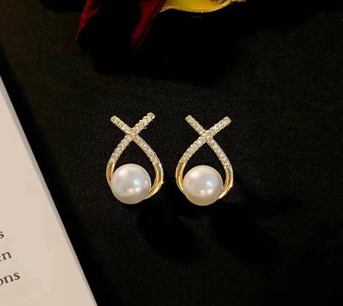 Knot Style AD Stones Studded Korean Push Plugs Stud Earrings