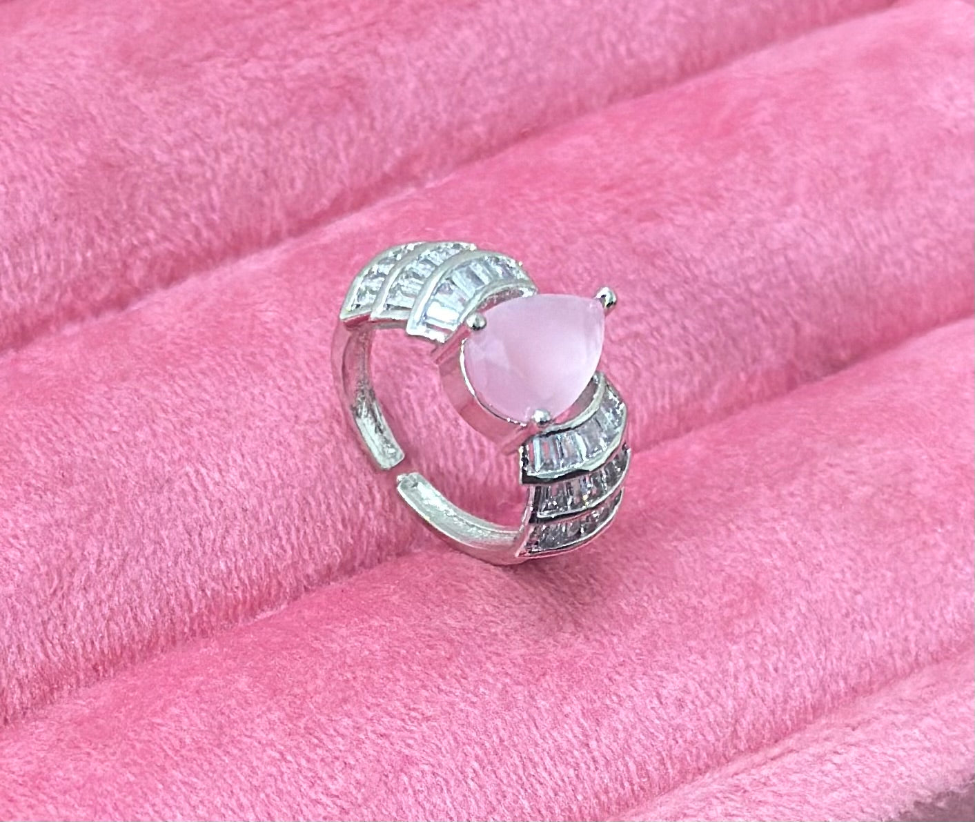 AD Stones Studded Adjustable Size Cocktail Ring