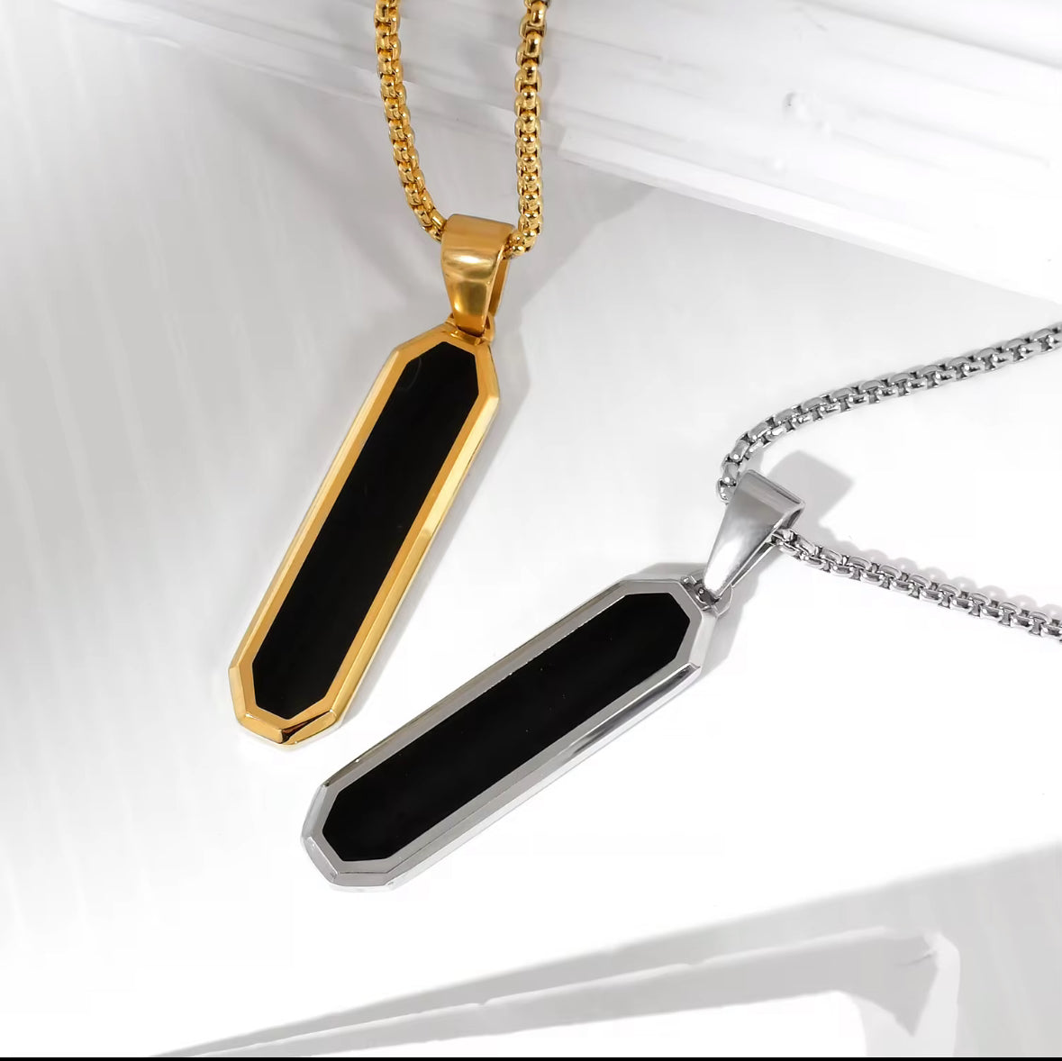 Cylindrical Shape Black Glass Cut Minimal Necklace Pendent Chain