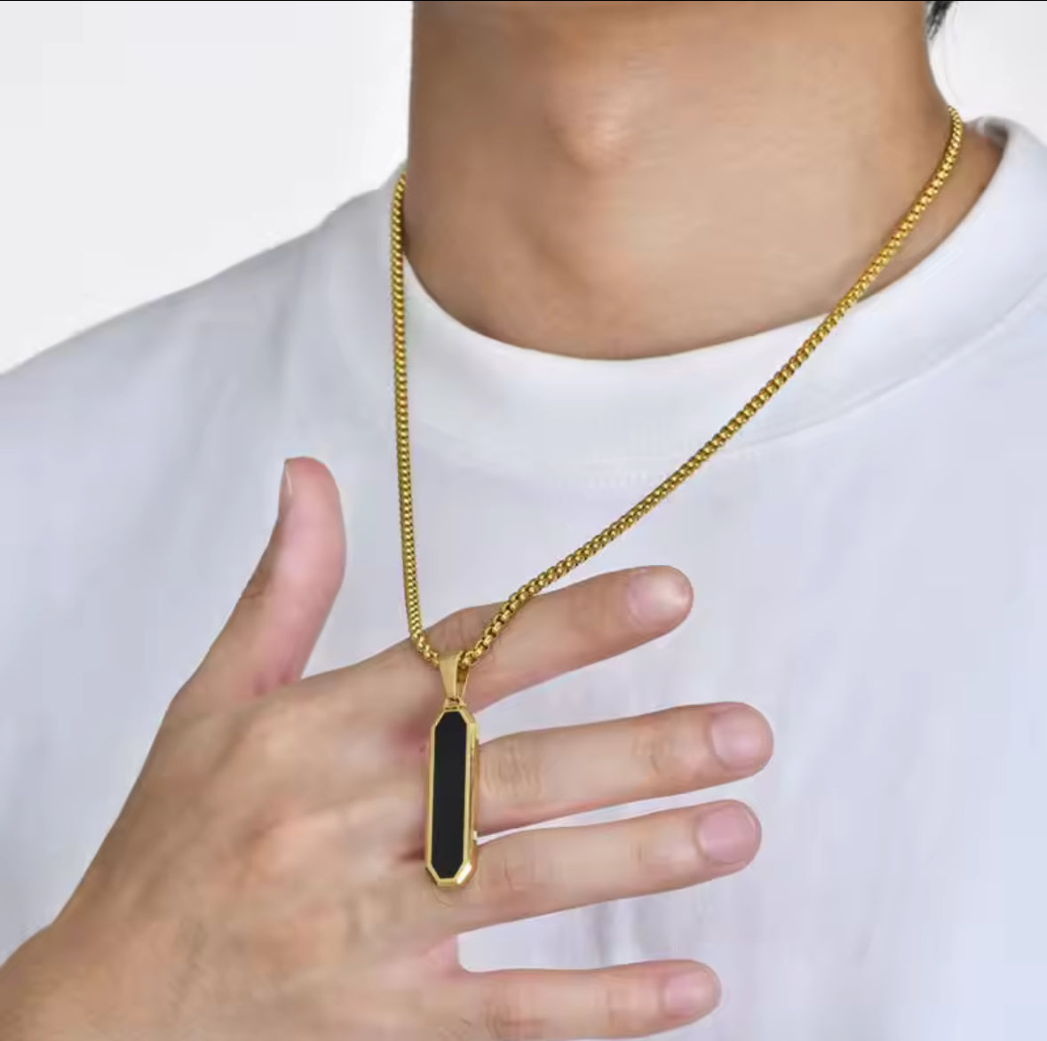 Cylindrical Shape Black Glass Cut Minimal Necklace Pendent Chain