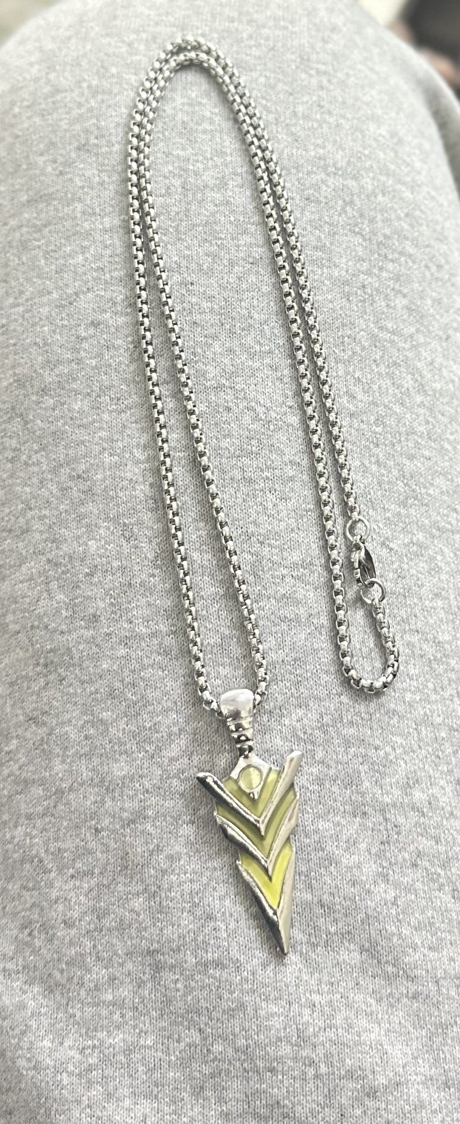 Radium Night Glowing Western Necklace Pendent Chain