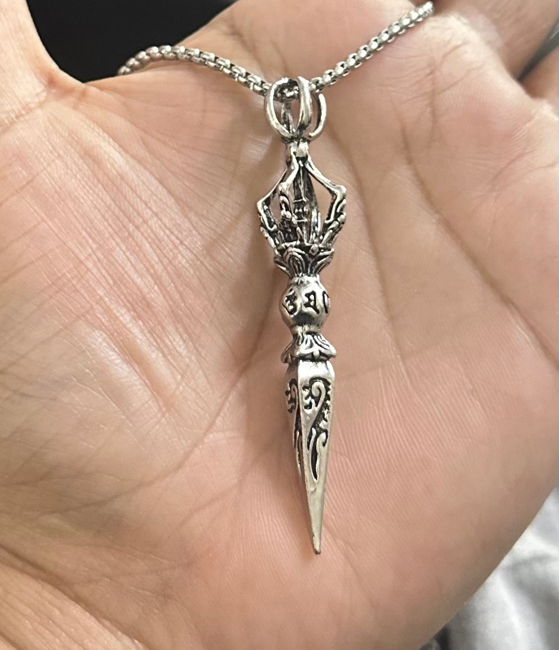 Tibetan Engraved Western Necklace Pendent Chain