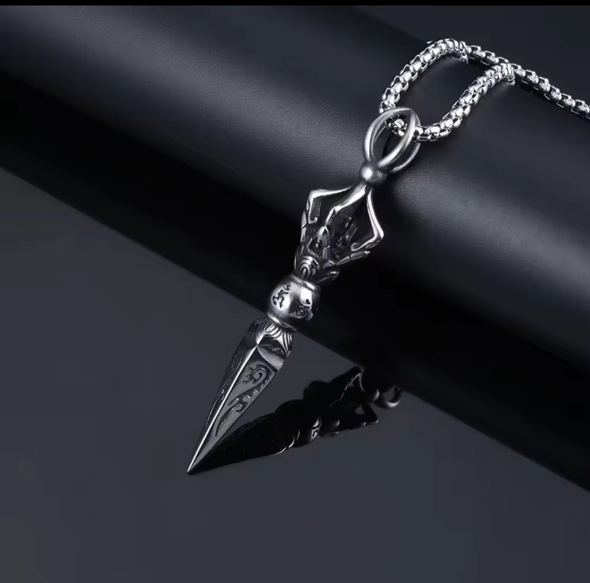 Tibetan Engraved Western Necklace Pendent Chain