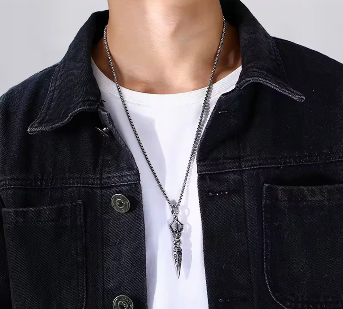 Tibetan Engraved Western Necklace Pendent Chain