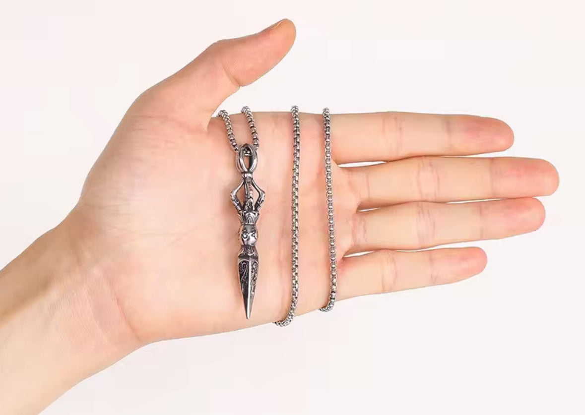 Tibetan Engraved Western Necklace Pendent Chain
