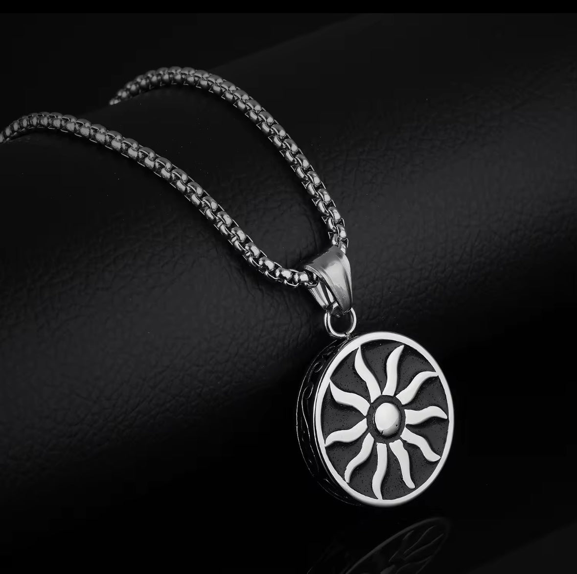 Round Black and Silver Western Necklace Pendent Chain