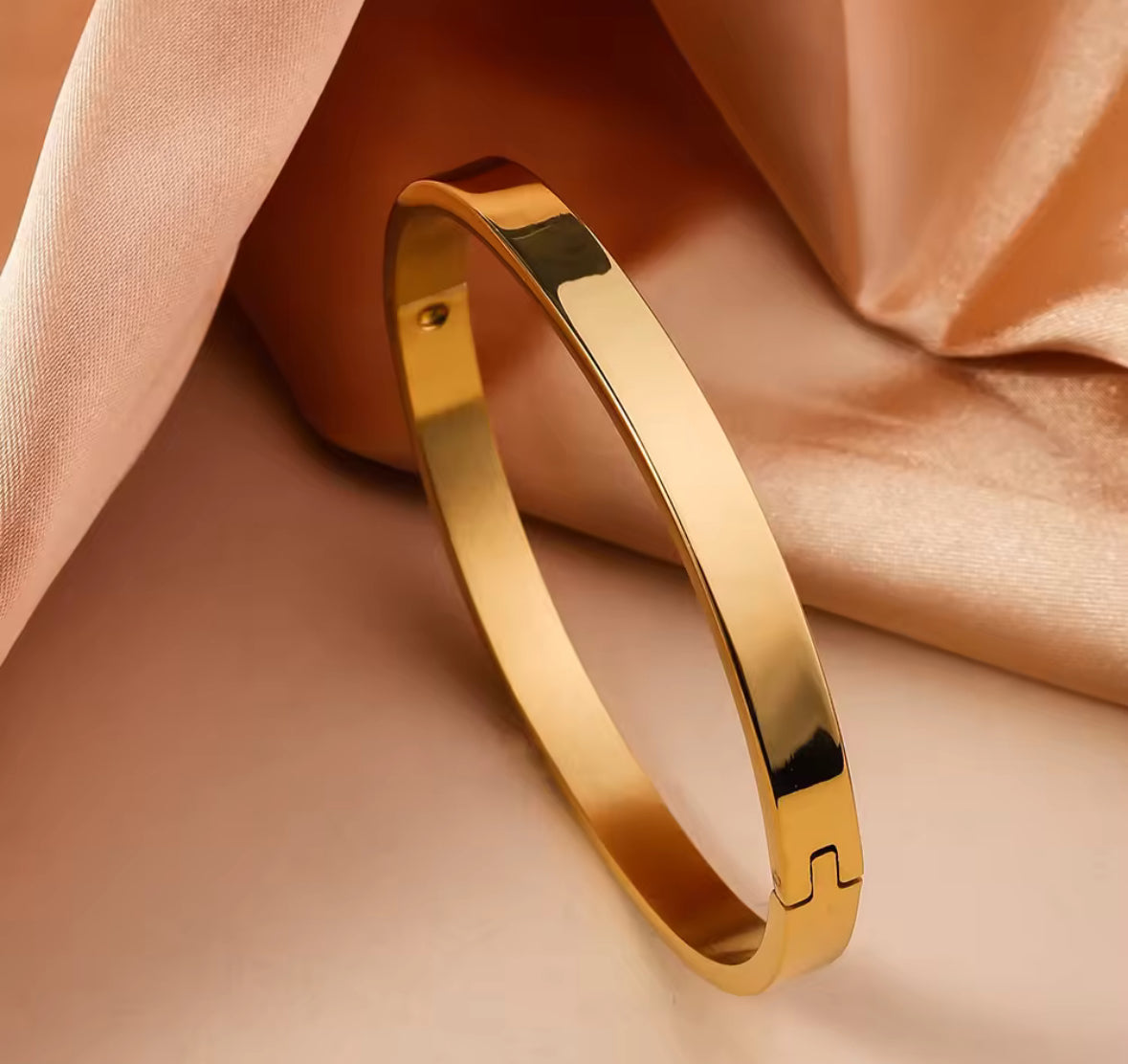 Premium Polished Boys Wristband Bracelet