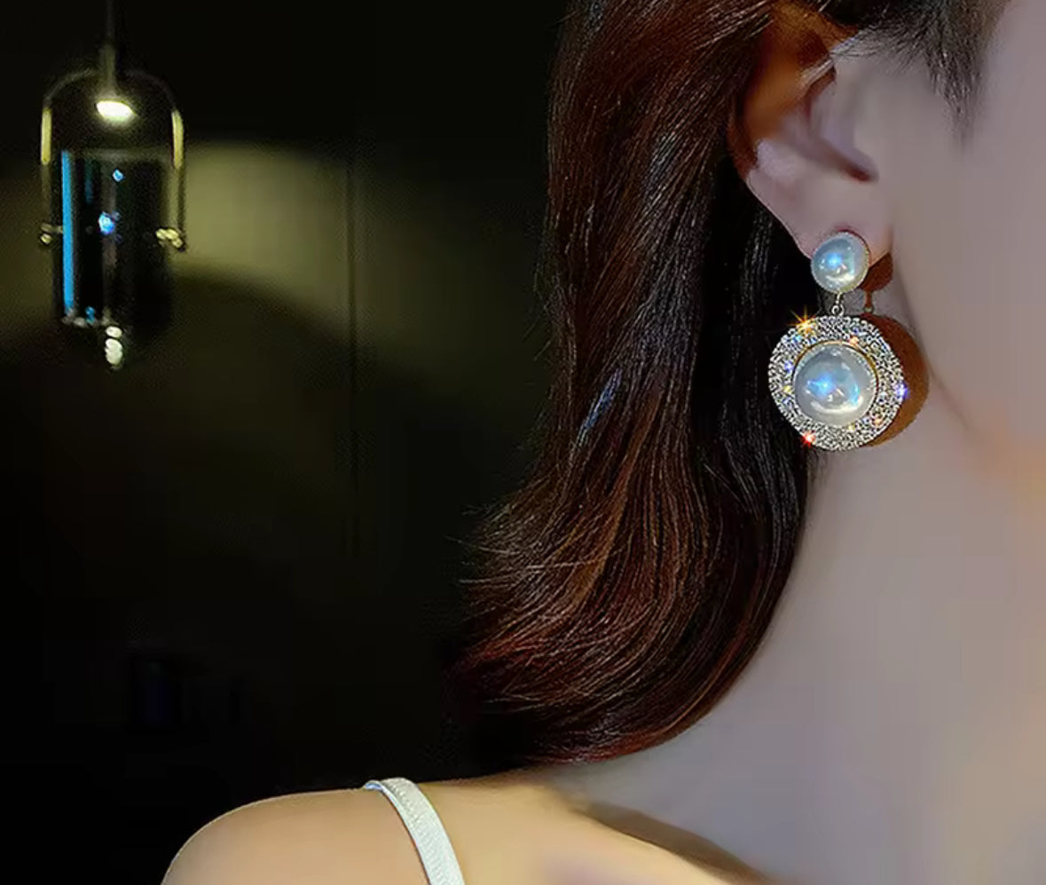 Designer Pearl Hanging Korean Push Plugs Drop Earrings