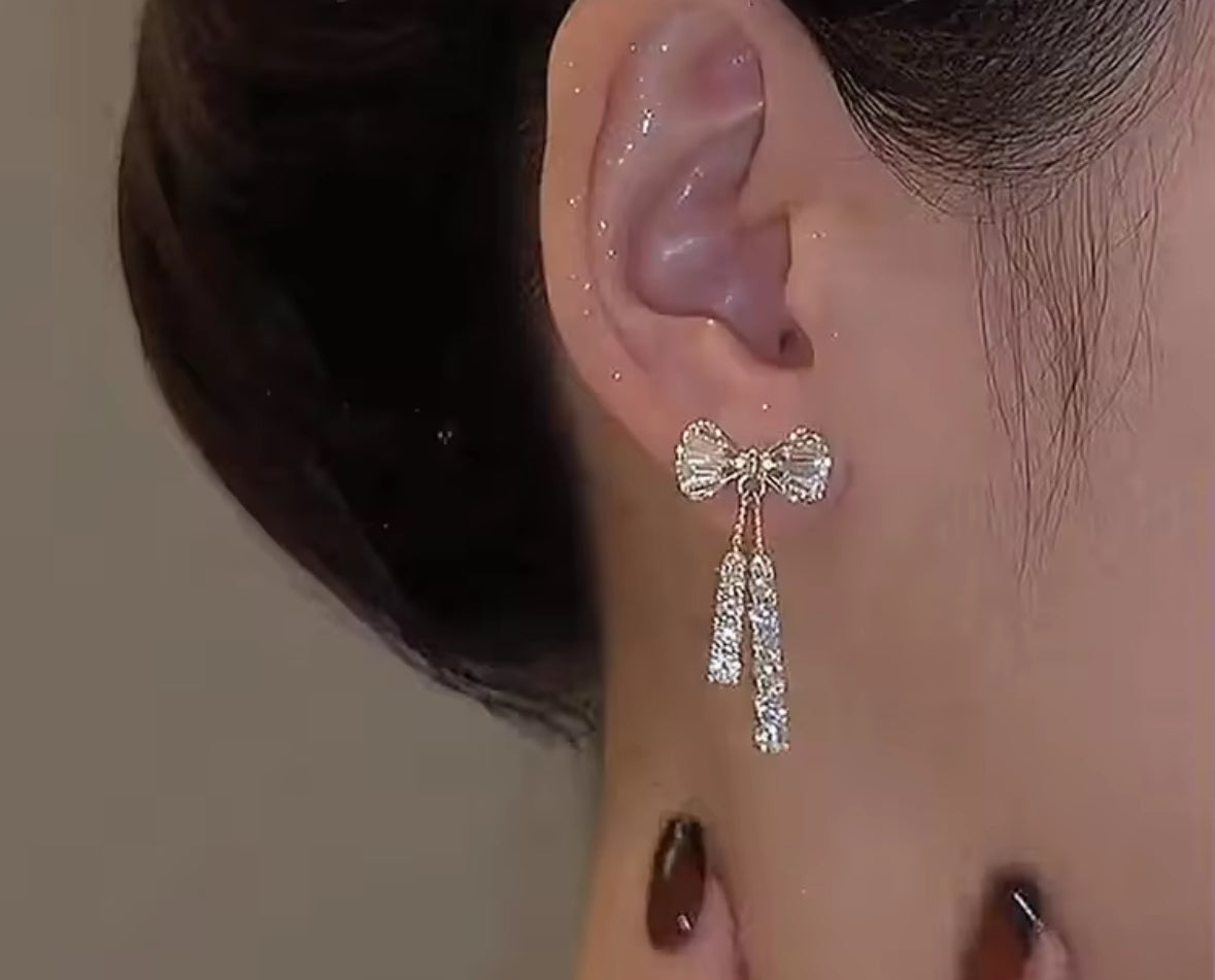 Stones Studded Bow Hangings Korean Push Plugs Drop Earrings
