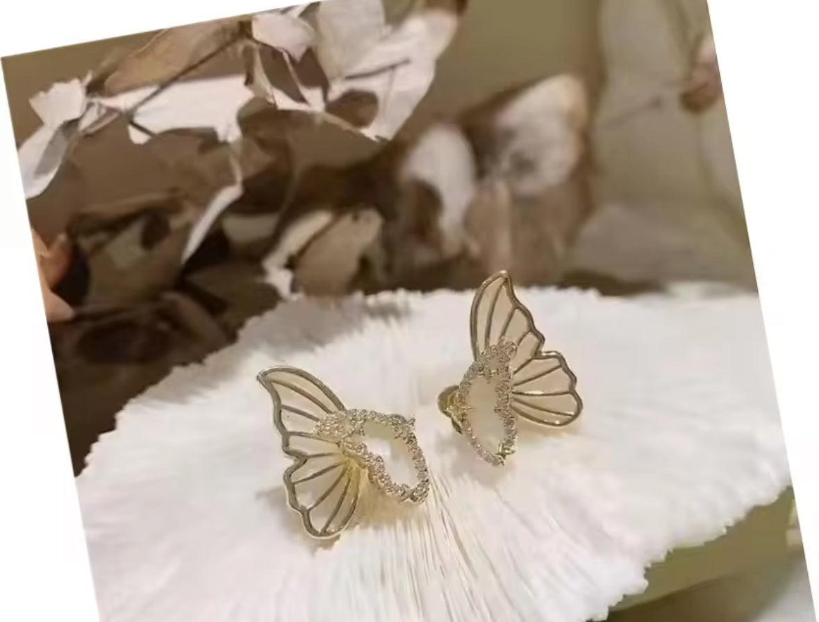 Stones Studded Butterfly Wings Korean Push Plugs Stud Earrings