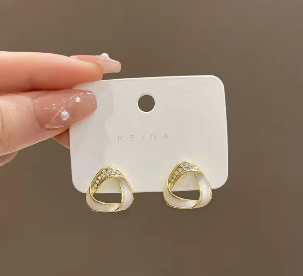 Designer Stones Studded Minimal Pearl Korean Push Plugs Stud Earrings