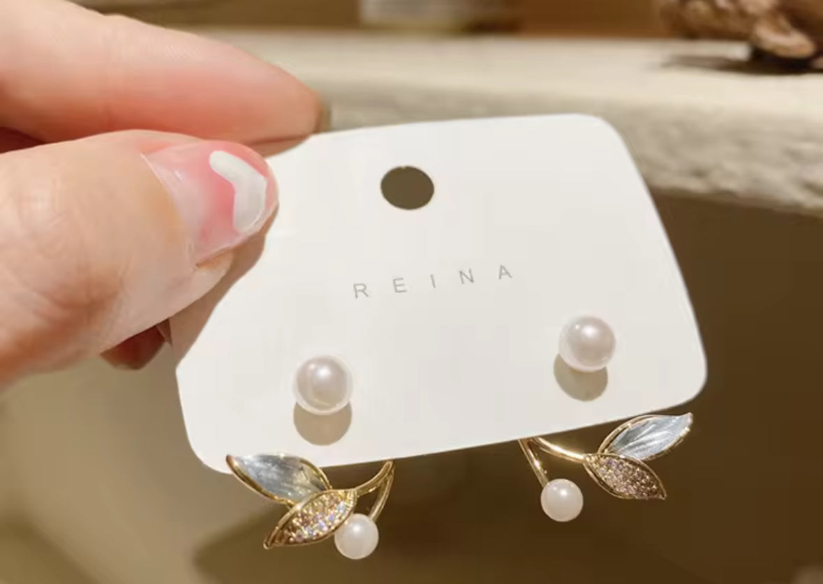 Stones Studded Enamel Style Leaf Hangings Korean Push Plugs Stud Earrings
