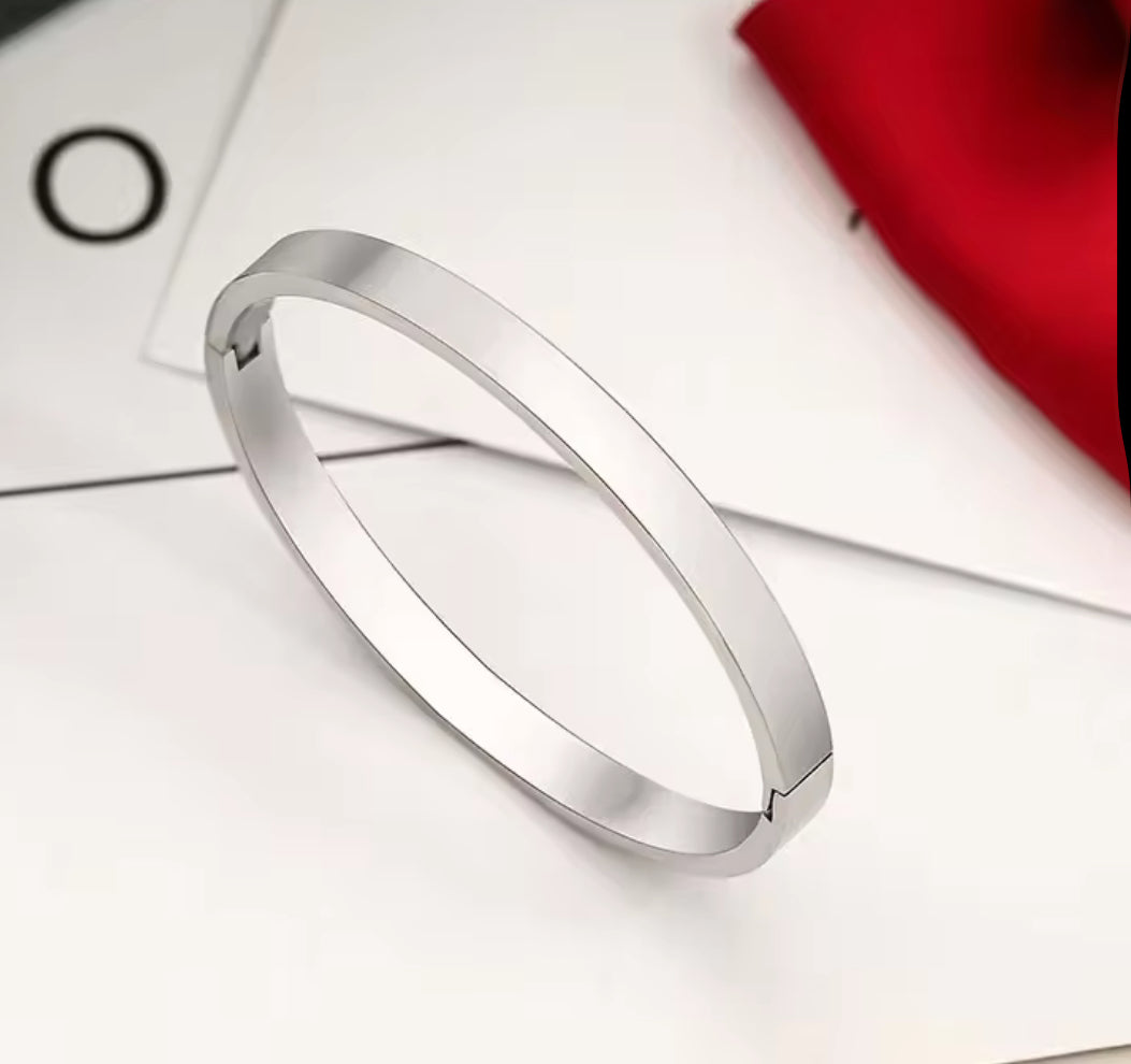 Premium Polished Boys Wristband Bracelet