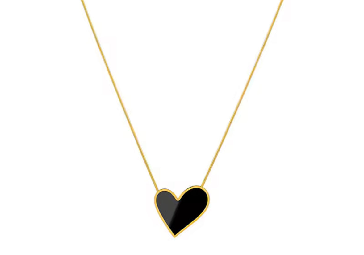 Marble Heart Pendant Necklace – Dainty & Minimalist Jewelry