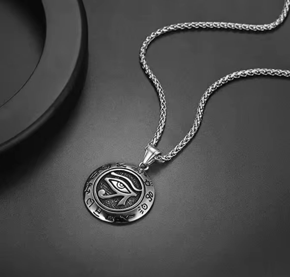 Silver Eye of Horus Pendant Necklace – Ancient Egyptian Protection Symbol Jewelry