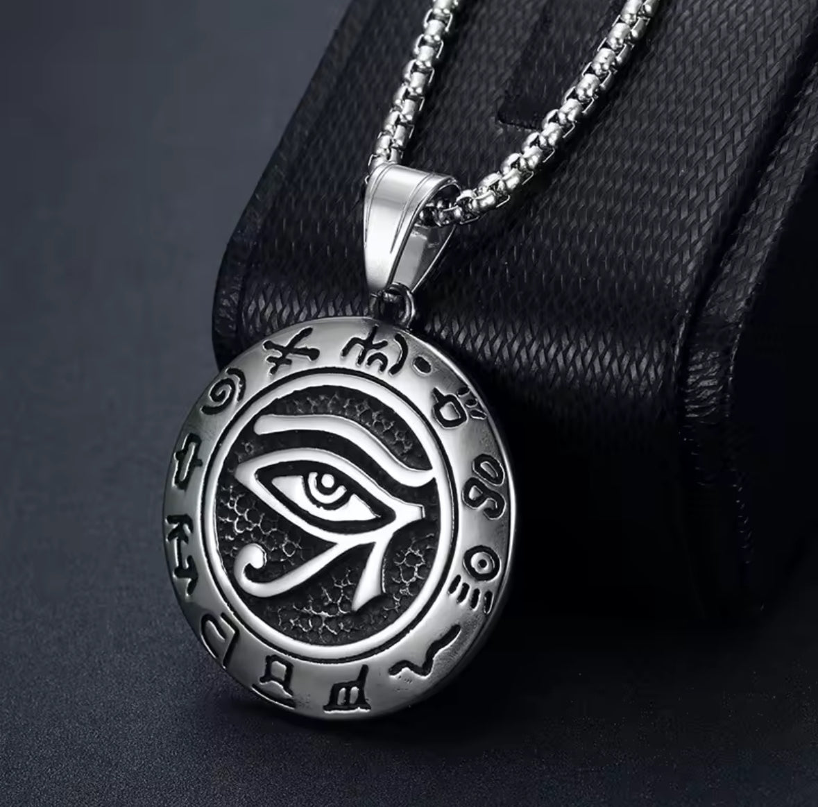 Silver Eye of Horus Pendant Necklace – Ancient Egyptian Protection Symbol Jewelry