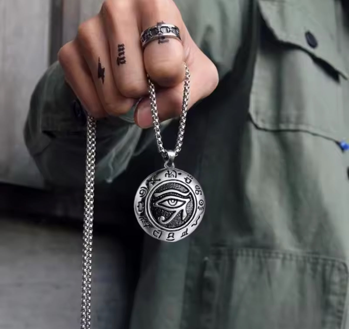 Silver Eye of Horus Pendant Necklace – Ancient Egyptian Protection Symbol Jewelry