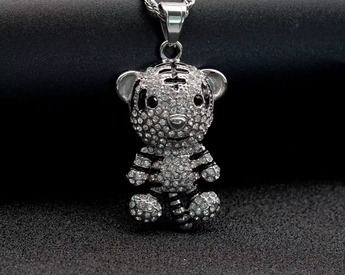 Iced Out Teddy Bear Pendant Necklace – Hip Hop Unisex Jewelry