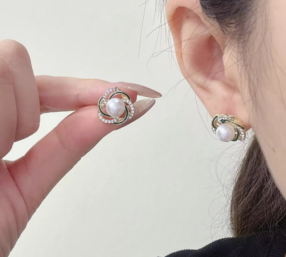 Round Pearl Korean Imitation Earrings – Chic & Affordable Styles