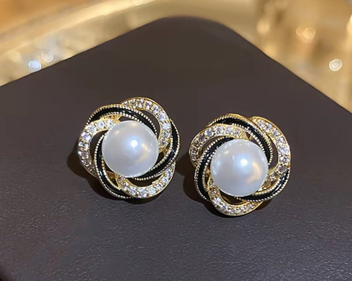 Round Pearl Korean Imitation Earrings – Chic & Affordable Styles