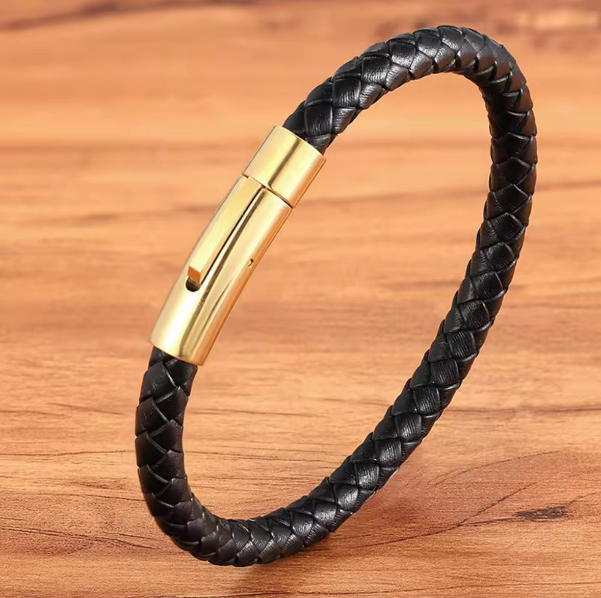 Men’s Black Braided Leather Bracelet with Gold Clasp – Luxury Modern Wristband