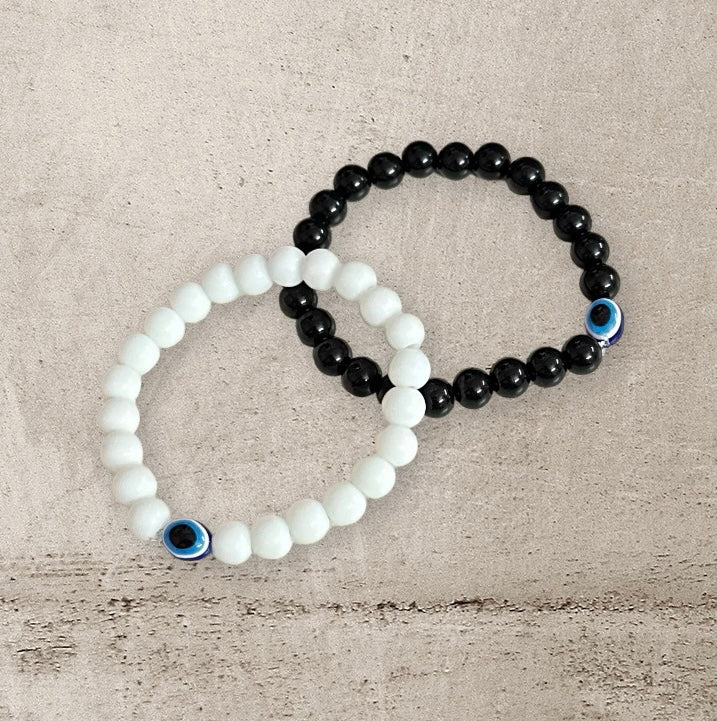 Onxy Stones Studded Adjustable Unisex Hand Bracelet