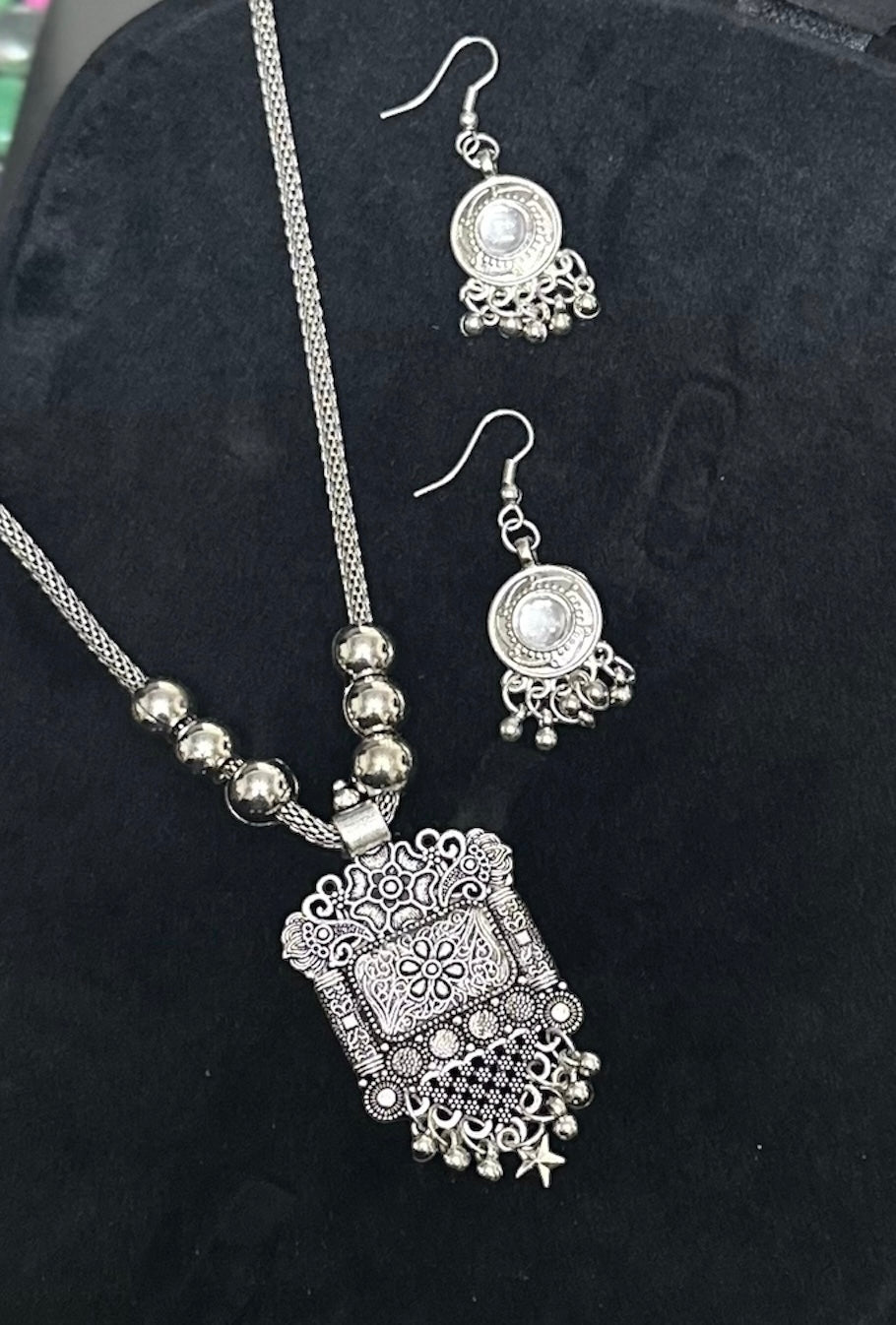 Oxidised Necklace Pendent Set With Earrings