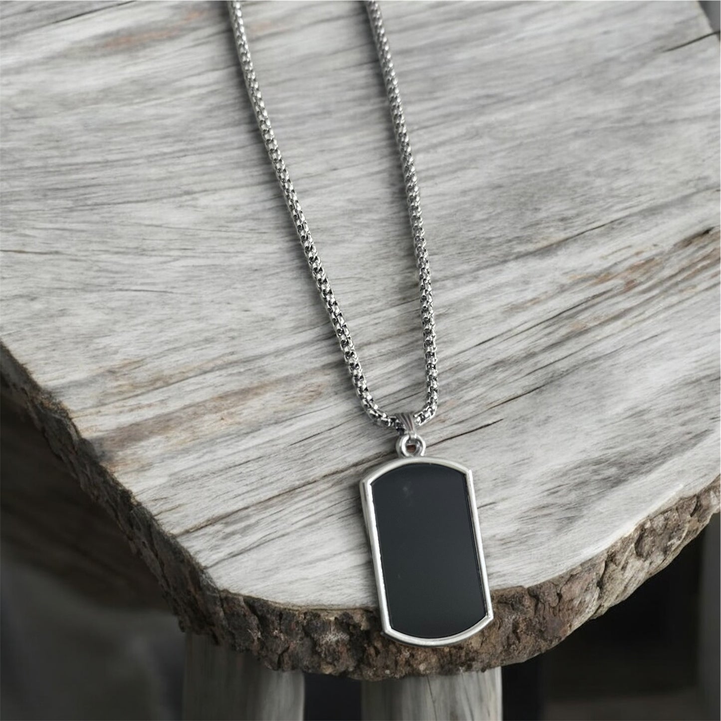 Round Black Glass Cut Rectangular Necklace Pendent Chain