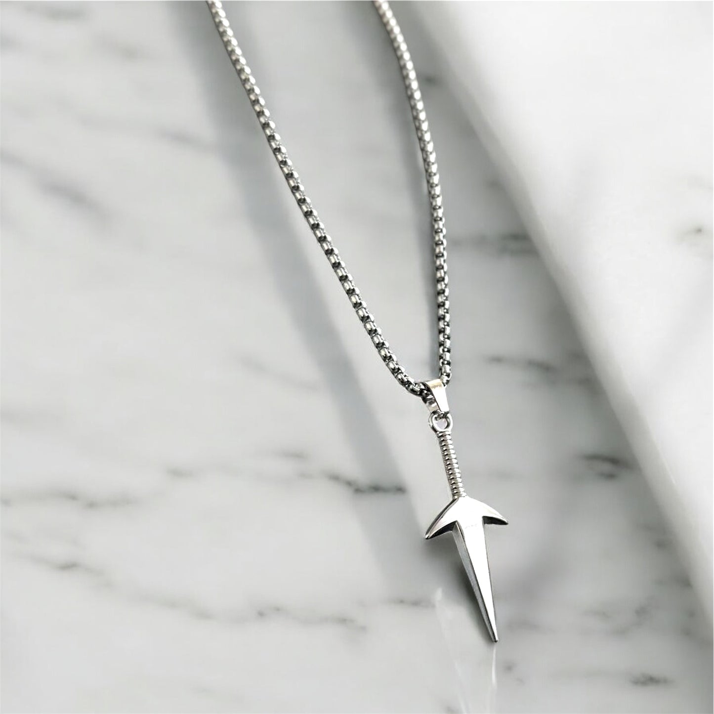 Minimal Sword Style Necklace Pendent Chain