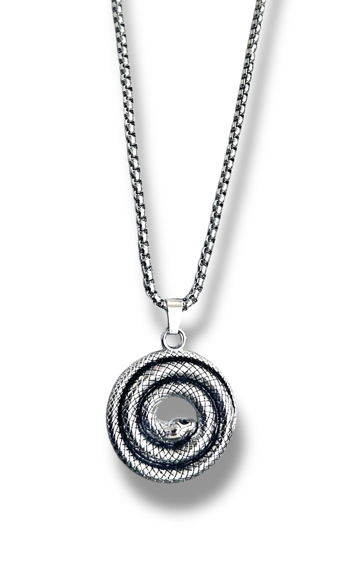 Round Snake Style Pendent Necklace Chain