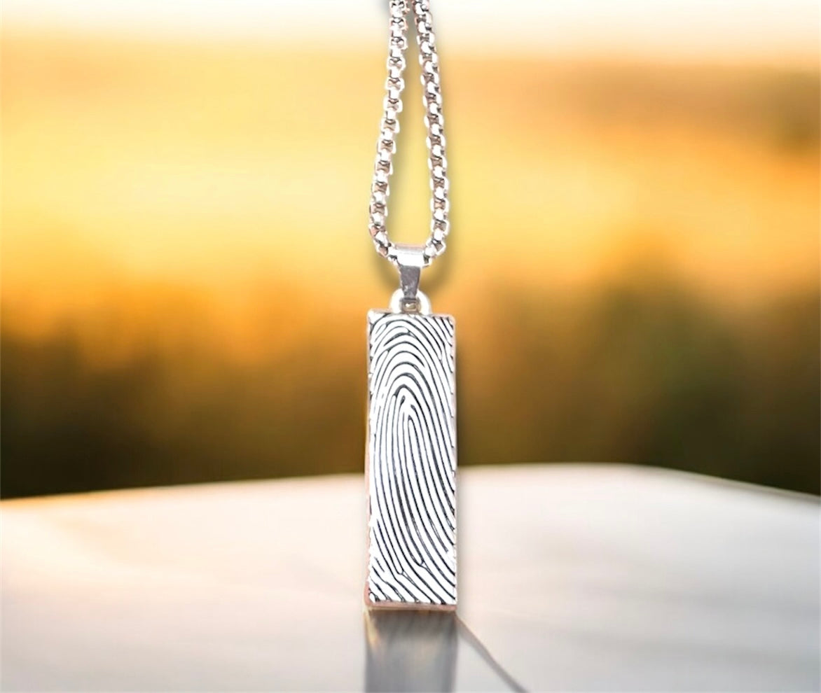 Geometric Design Fingerprint Style Silver Colored Necklace Pendant Chain For Boys and Men