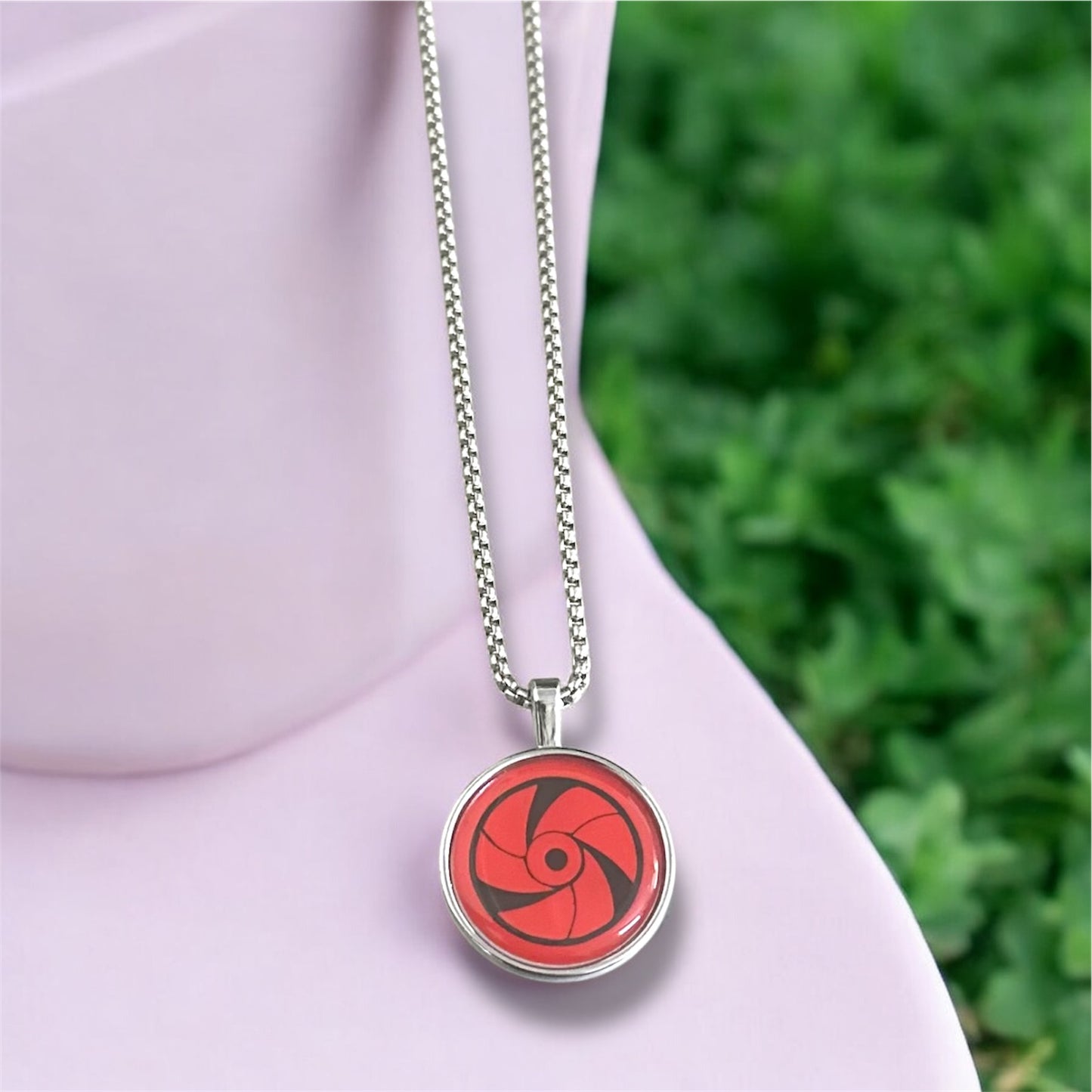 Kakashi Mangekyō Sharingan Necklace – Naruto Shippuden Anime Pendant