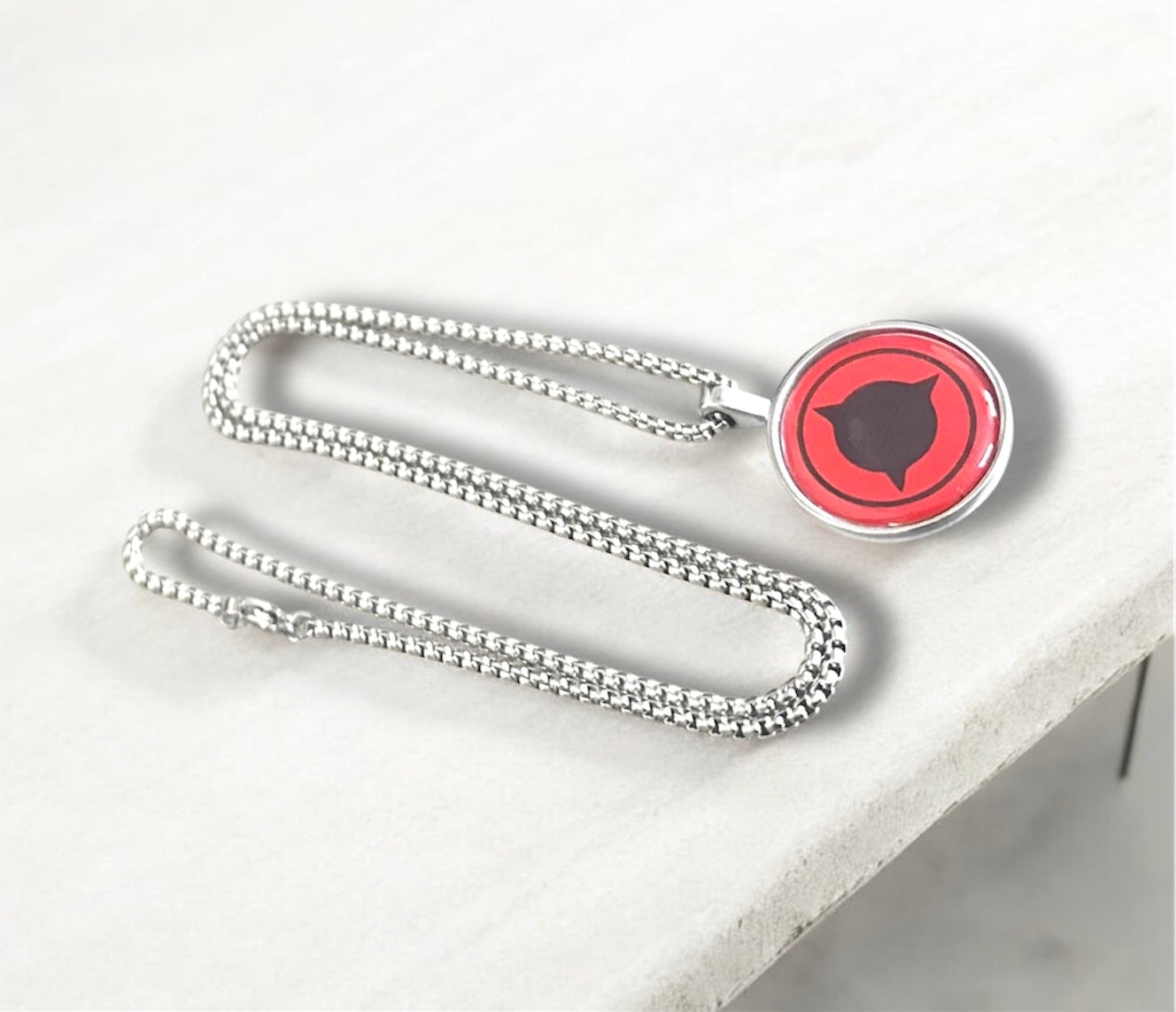 Akatsuki Cat Eye Necklace – Red Anime Pendant for Naruto Fans | Unisex Chain