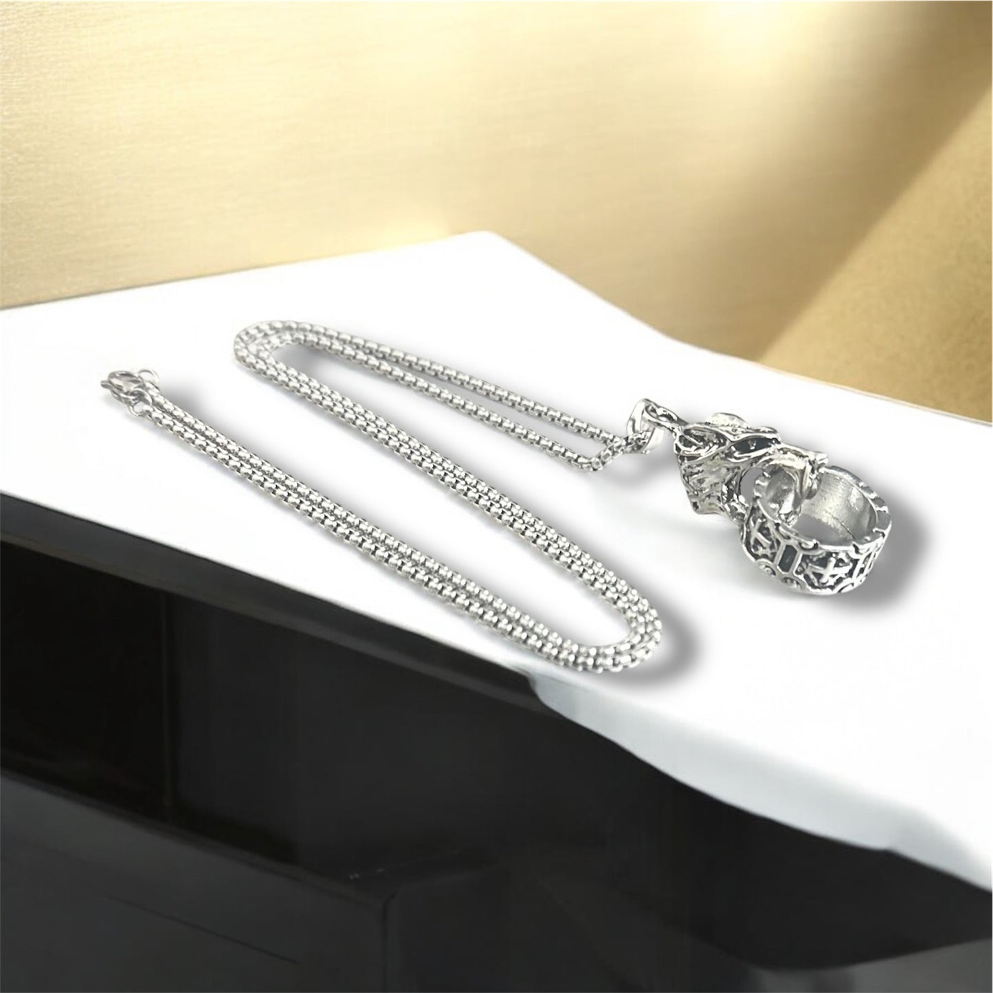 Dragon Claw Ring Pendant Necklace – Gothic Statement Jewelry for Men & Women