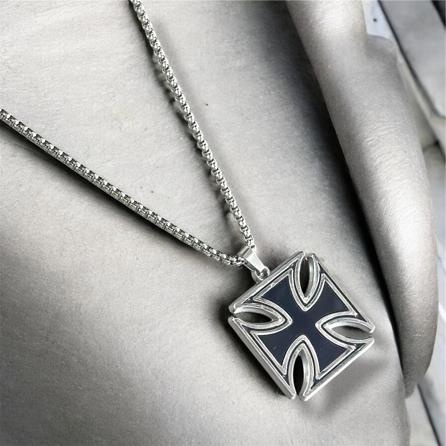 Black Cross Pendant Necklace – Bold Gothic Jewelry for Men