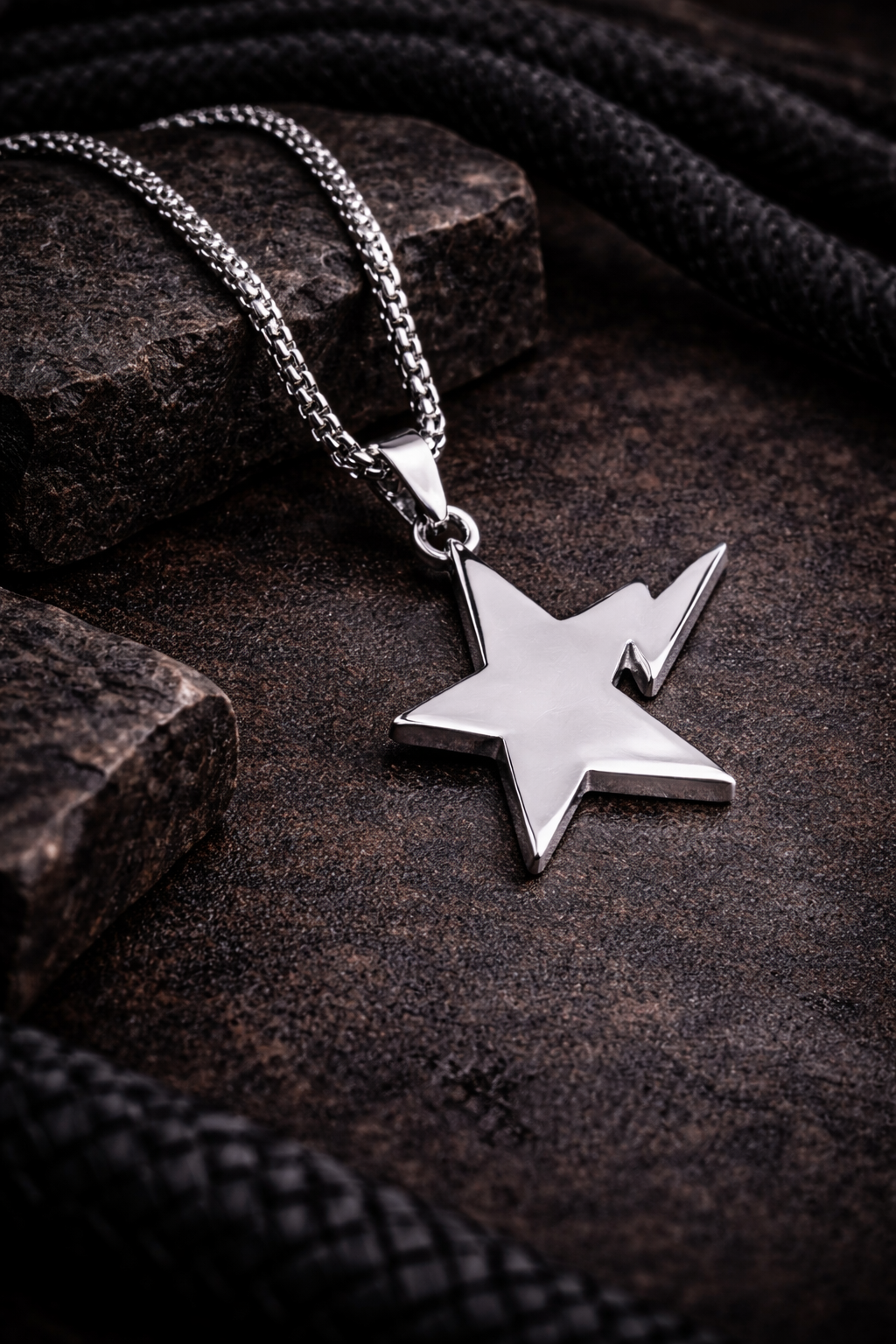 Lightning Star Pendant Necklace – Stainless Steel Minimalist Chain (Unisex)