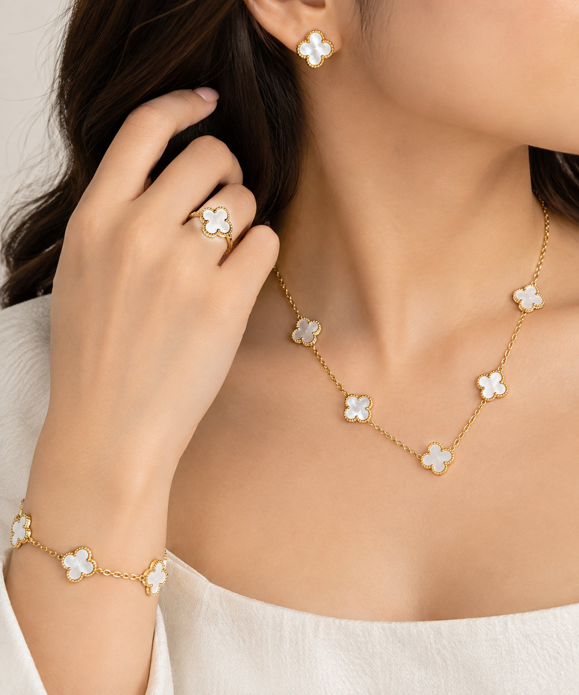 Ethereal White Clover 4-Piece Jewelry Set – Gold-Plated Necklace, Bracelet, Ring & Earrings