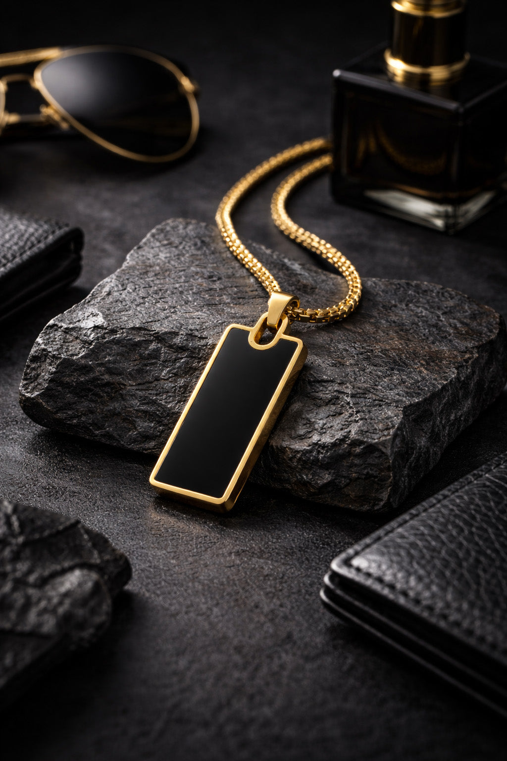 Minimal Black Rectangle Pendant Necklace (Gold Plated Stainless Steel | Unisex | Anti-Tarnish)