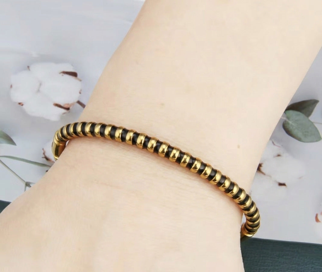 Two-Tone Black and Gold Segmented Bangle – Stainless Steel Designer-Style Cuff