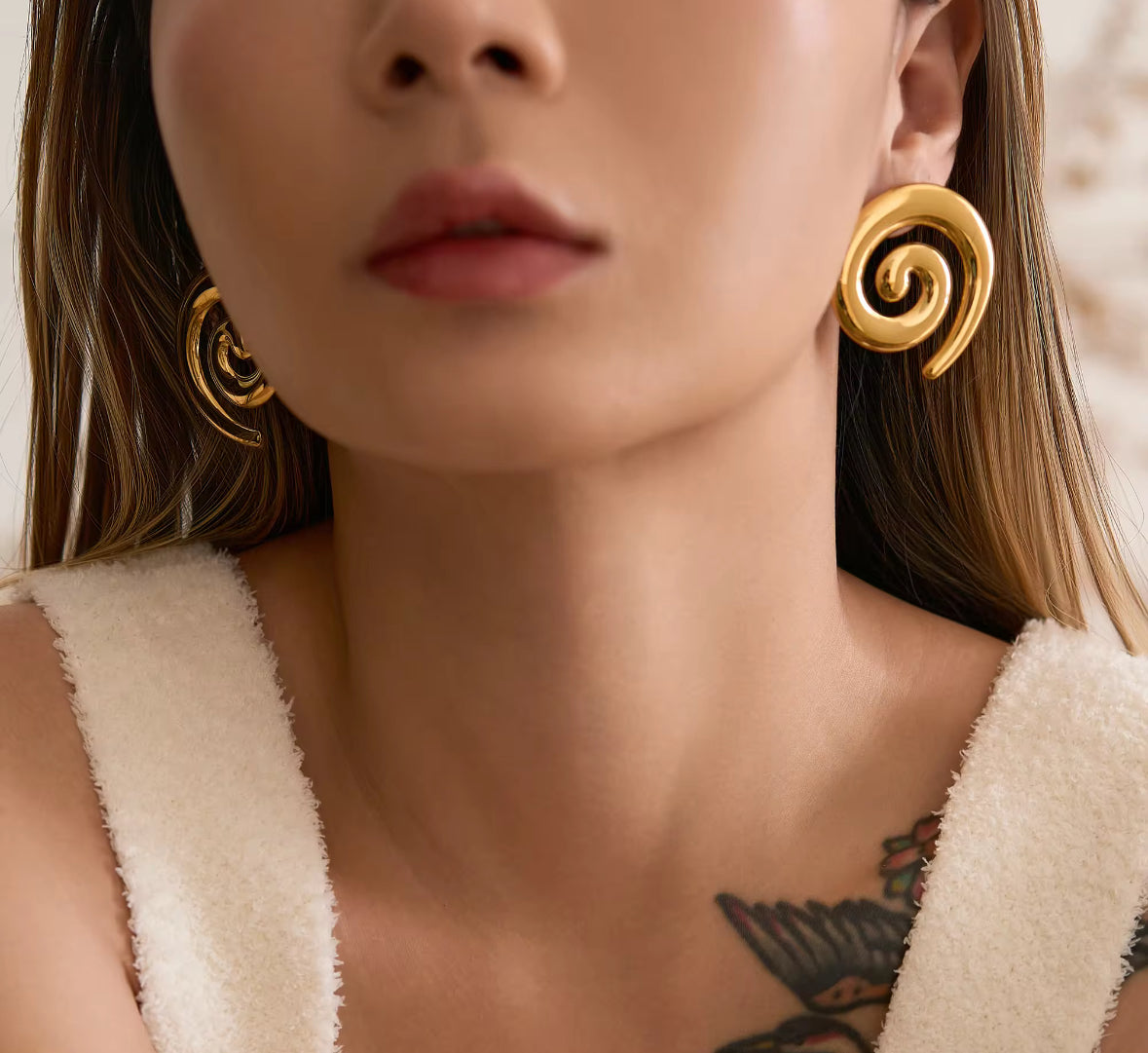 Stainless Steel Round Golden Korean Imitation Earrings – Chic & Affordable Styles