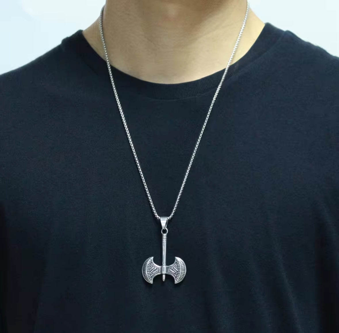 Double Axe Pendant Necklace – Norse Warrior Amulet for Men